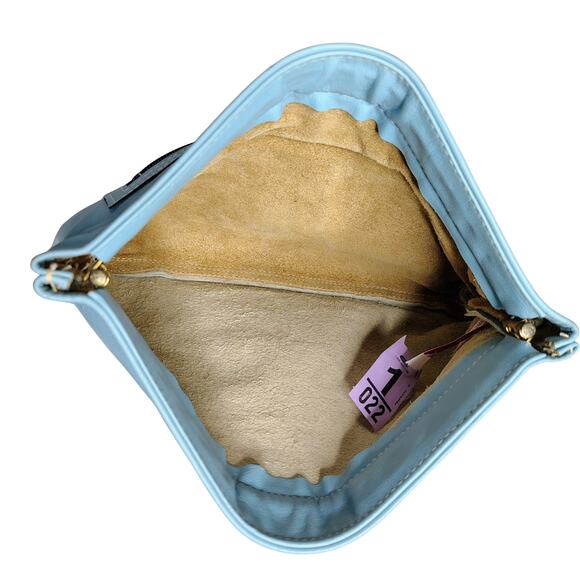 1970s Davey's Baby Blue Vintage Leather Tension Lock Clutch Handbag Made in USA - Picture 8 of 11